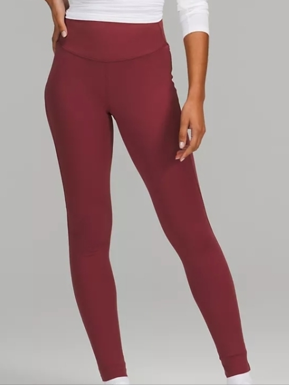 Lululemon Base Pace High-Rise Tight Size 2 Maroon 28" Inseam Excellent Condition